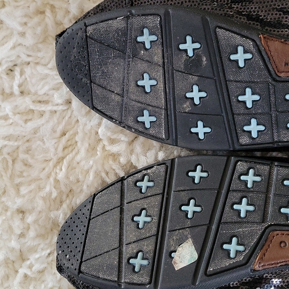 TOMS Limited Edition Sequin Black Cordanes Sneakers 8.5 - Picture 9 of 12